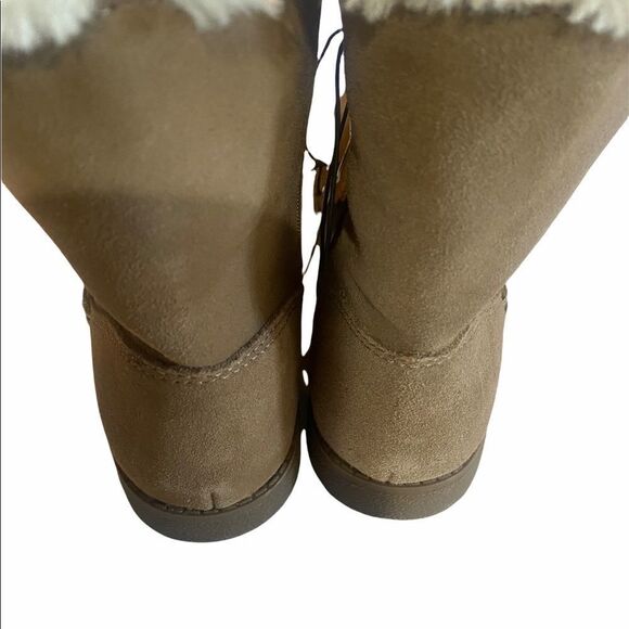 NWT Universal Thread Faux Suede Faux Fur Lined Slip On Boots Tan Womens Size 7 - Picture 4 of 12